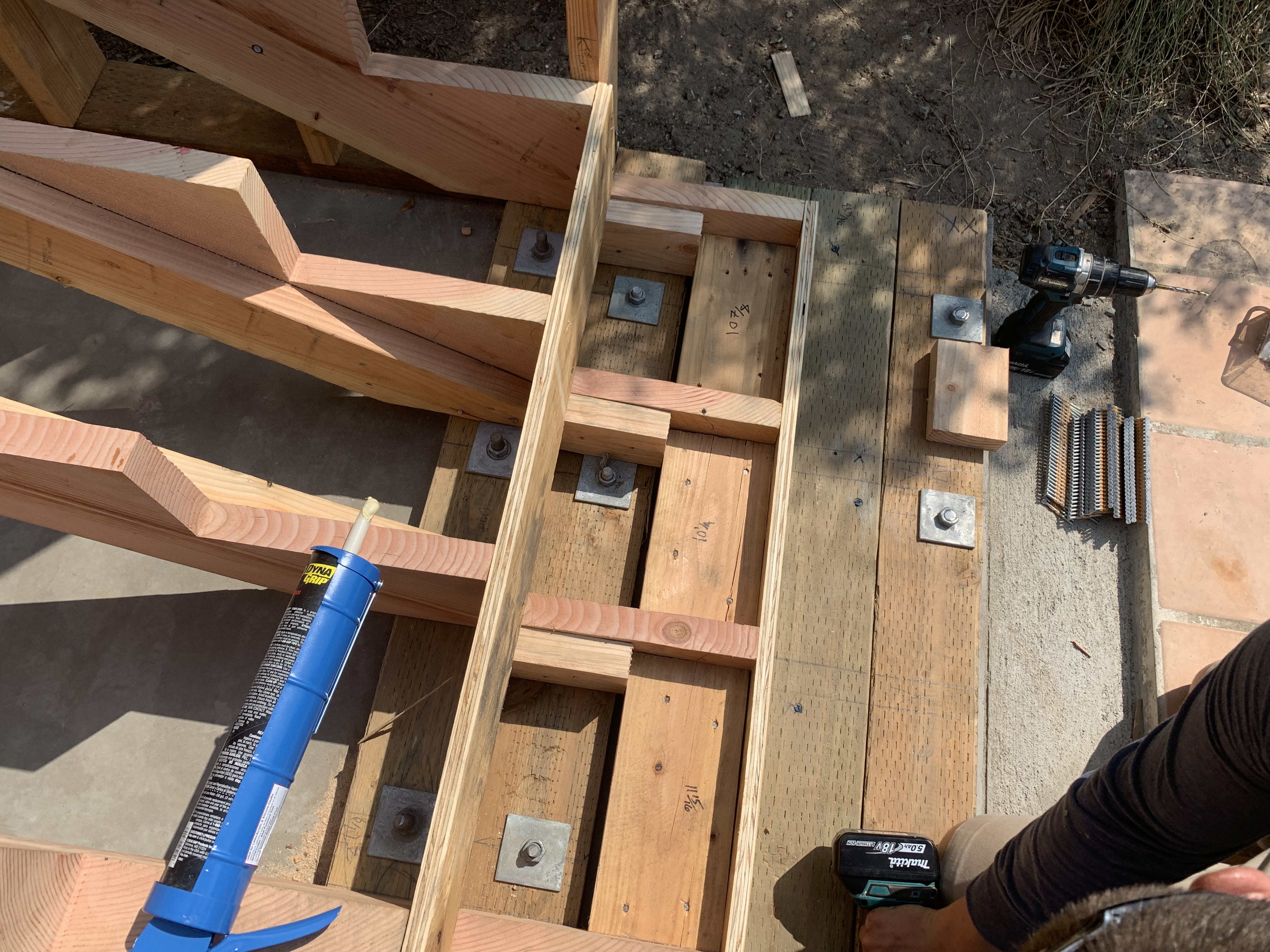 Foundation connection detail